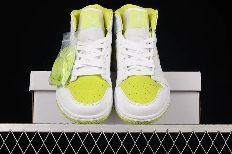 All Categories Air Jordan Jordan Series Basketball Shoes Air Jordan 1 Mid Air Jordan 1 Mid "White Lime" AJ1 Joe 1 Green Lime China Basketball Shoes BQ6472-131
